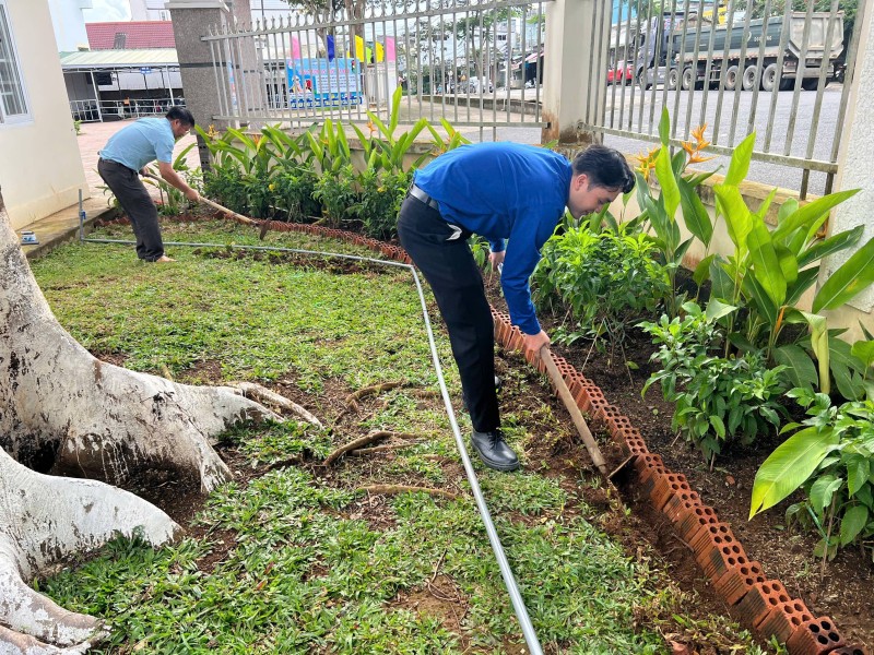 89ac4b957afff0a1a9ee